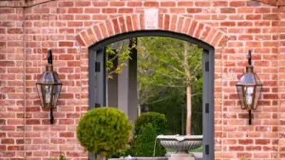 European Traditional Photo