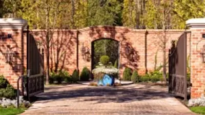 European Traditional Photo